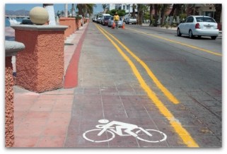 w ciclovia malecon de la paz