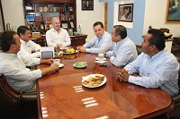4 reunion de marcos con legisladores