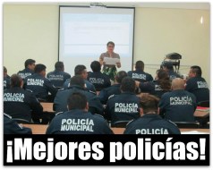 5 policias municipales de la paz bcs capacitacion