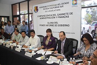 w glosa del tercer informe secretario de finanzas y martiza