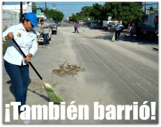 w - 1 a diputada jisela paes barriendo calle hidalgo
