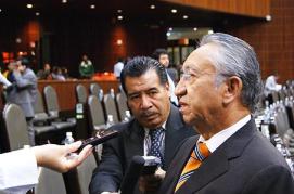 2 - 1 fede isaias gonzalez cuevas senador