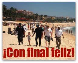 2 - 1 agentes de la policia con niña extraviada