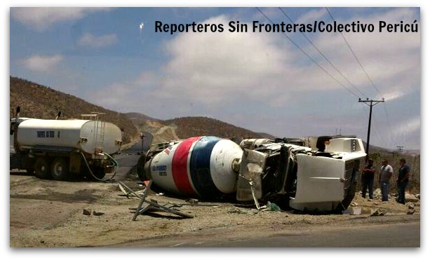 2 - 1 acaba de ocurrir volcadura en todos santos
