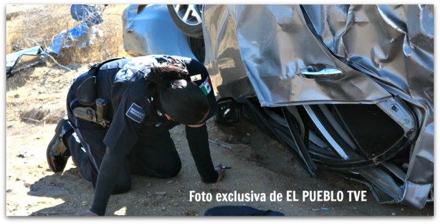 2 - 1 accidente y volcadura rumbo a todos santos