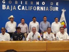 2 - 1 fede marcos seguridad publica tony y alcalde de loreto