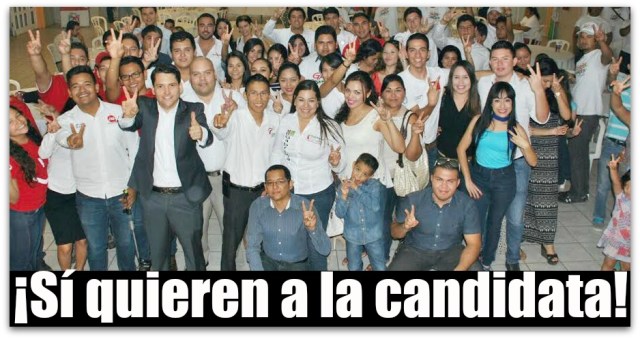 1 gaby cisneros con los estudiantes