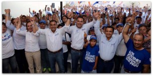 1 arturo de la rosa cierre de campaña templete