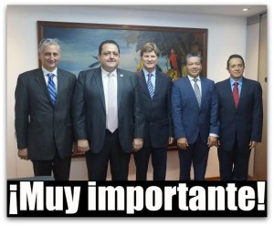 0 A CARLOS MENDOZA DAVIS CON TURISMO EN MEXICO DF