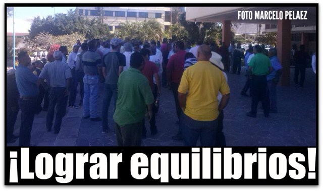 0 a manifestacion pedro enrique lopez palacio de gobierno