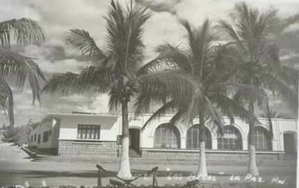 0 a hotel los arcos