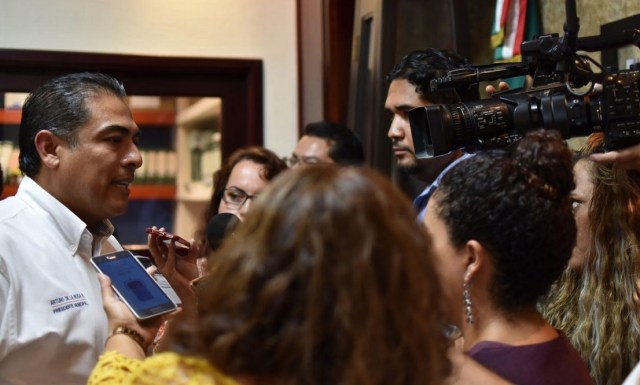 0-a-a-alcalde-arturo-de-la-rosa-seguridad-publica