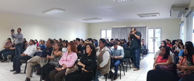0-a-a-a-estudiantes-universidad-mundial
