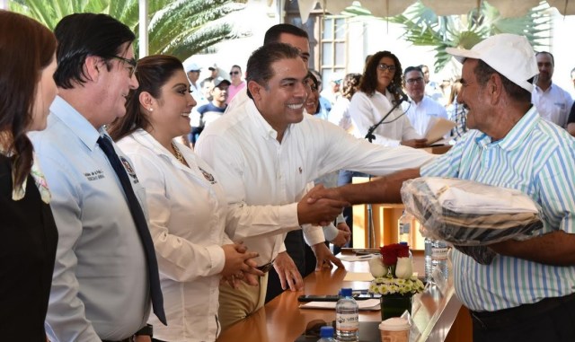 0-a-a-alcalde-arturo-sindicato