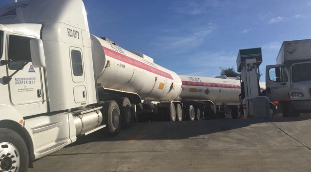 0-a-a-a-pemex-en-los-cabos-abastece