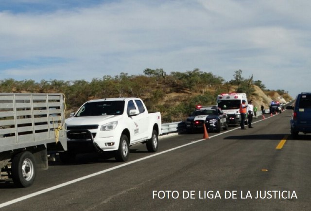 0-a-a-cuerpo-en-carretera