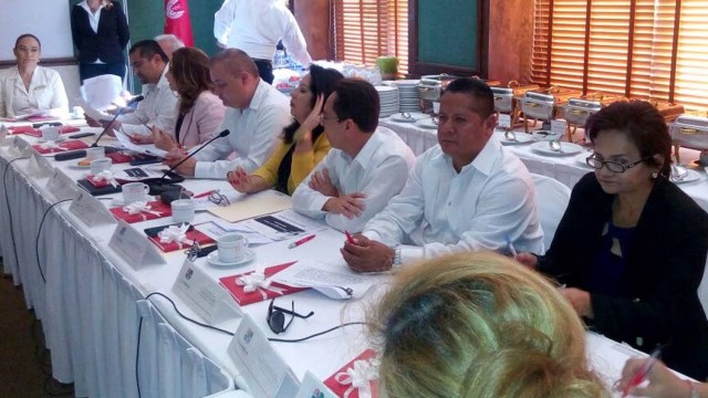 0-a-a-feria-empleo