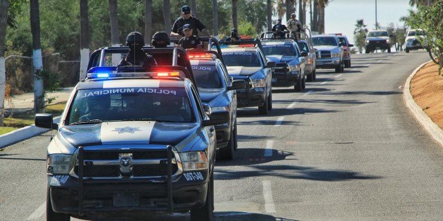 0-a-a-patrullas-policia-los-cabos