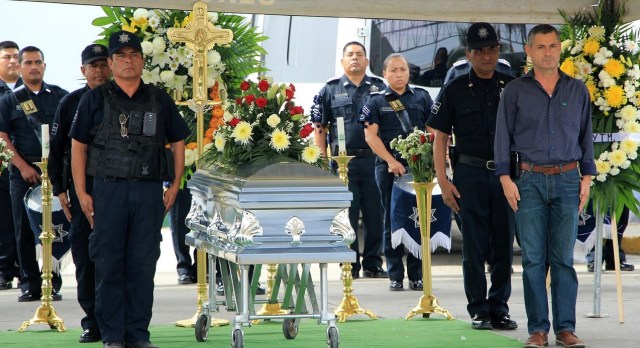 0-a-a-comandante-pacheco-policia